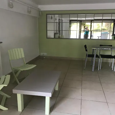 Le Valandrey Apartment Saint-Lambert (Yvelines)